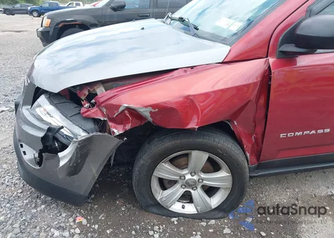 2012 Jeep Compass Latitude z USA, uszkodzony, nr VIN 1C4NJDEB6CD524495